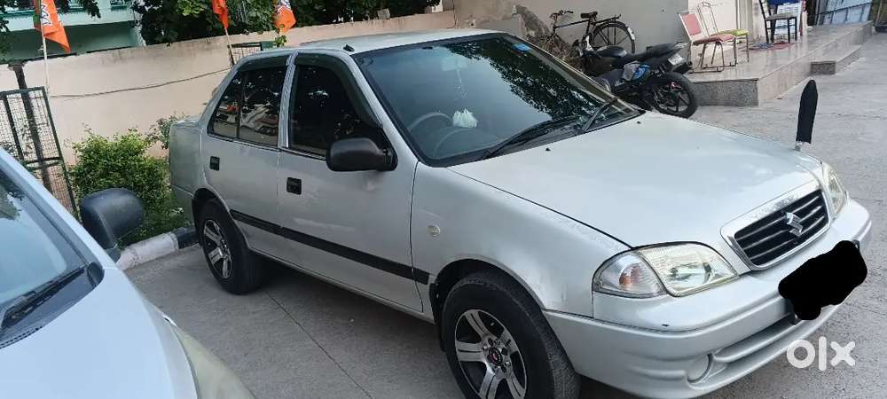 Esteem Maruti Suzuki 2007