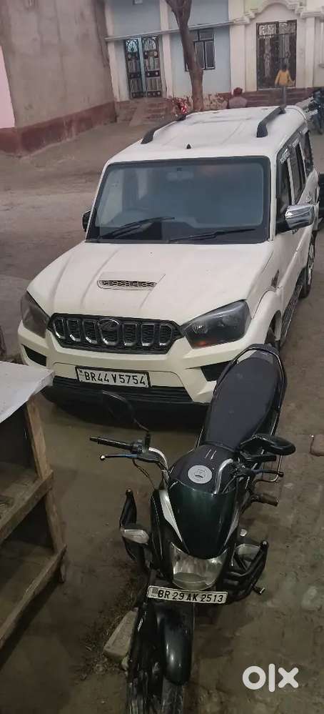 Mahindra Scorpio 2015 Diesel 140000 Km Driven