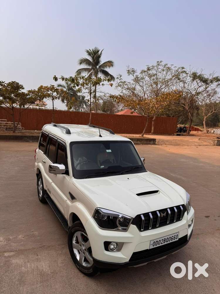 Mahindra Scorpio Classic 2.2 S 11 Mt 7 Str, 2021, Diesel