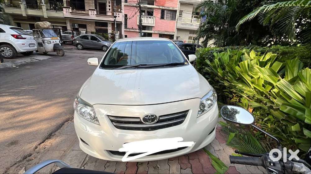 Toyota Corolla Altis 2009
