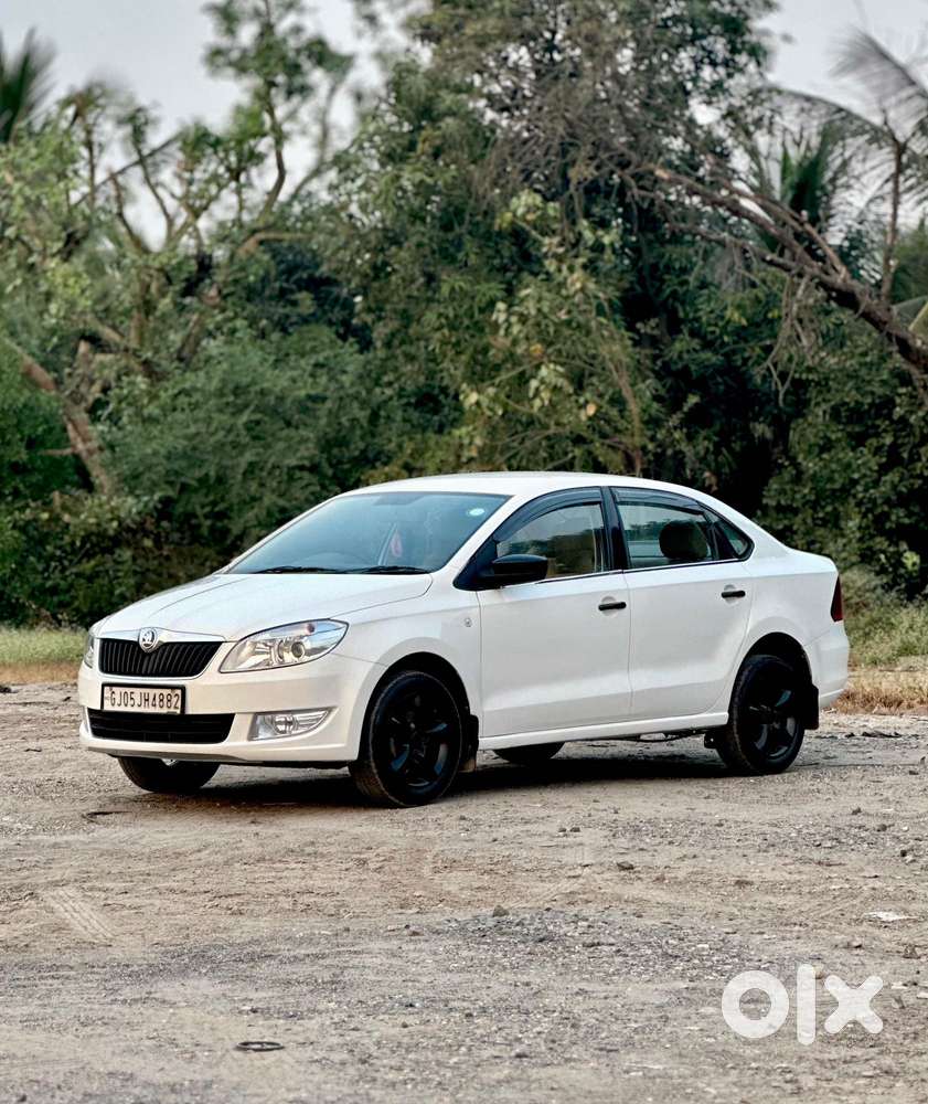Skoda Rapid Elegance Mpi, 2014, Diesel