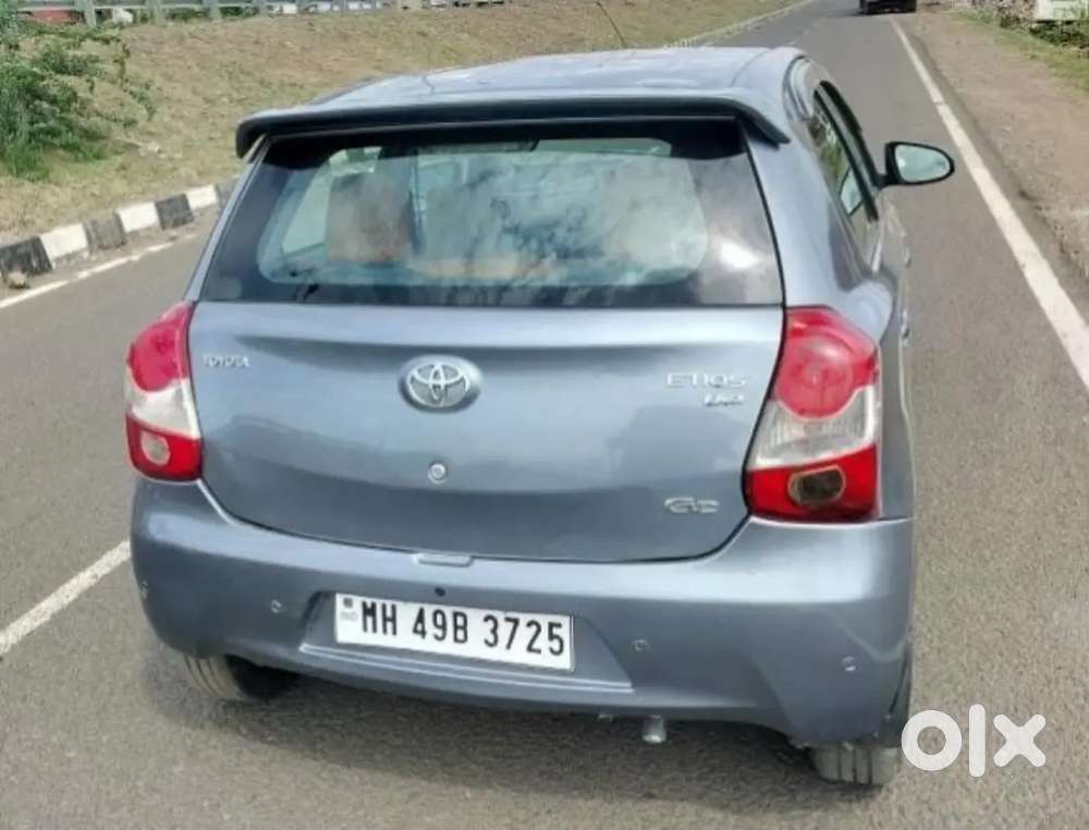 Toyota Etios Liva 2013
