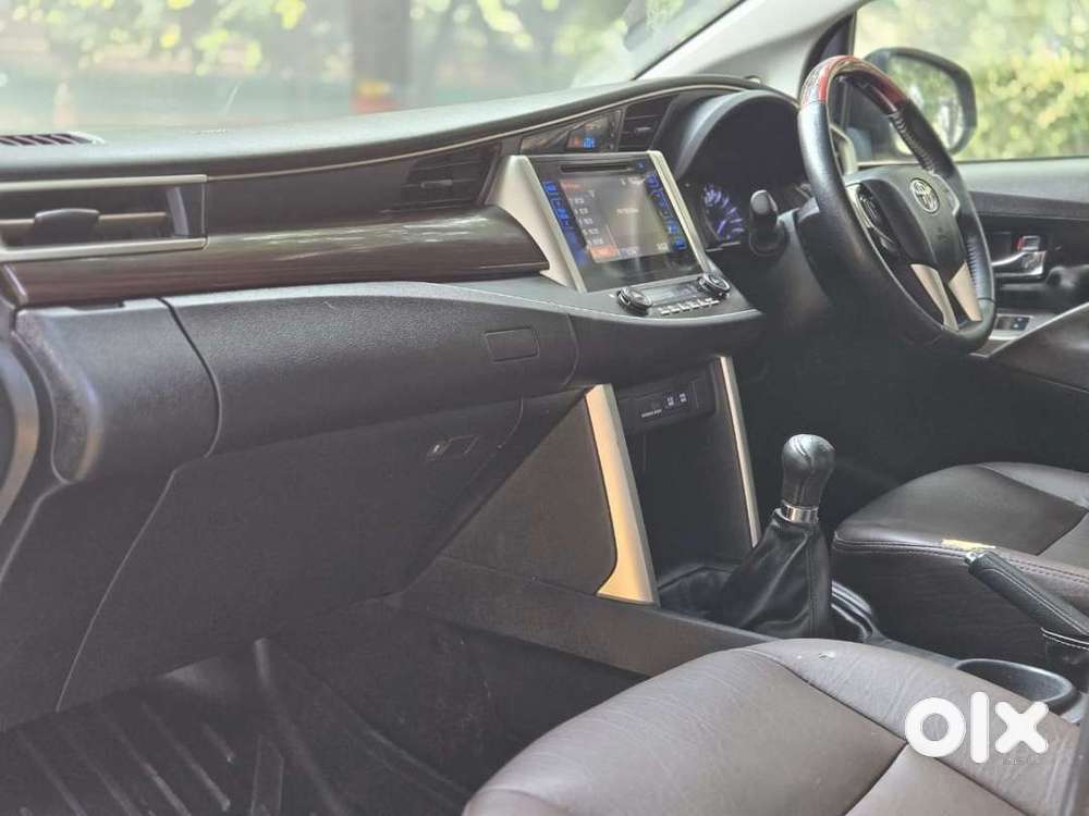 Toyota Innova Crysta 2018