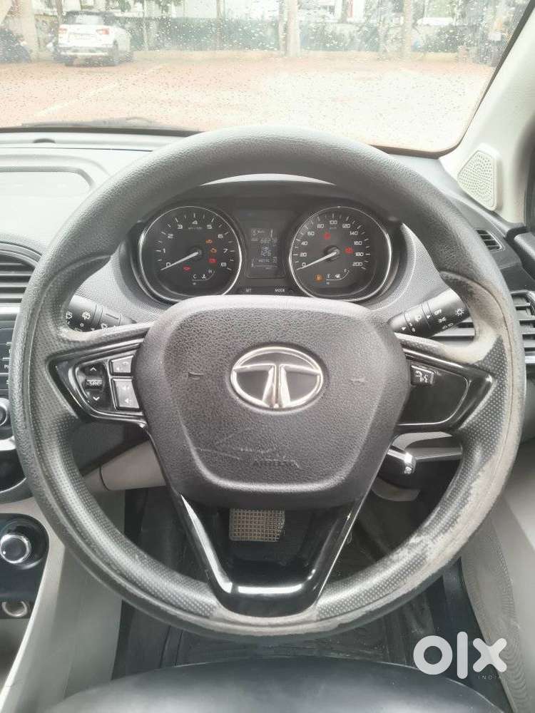 Tata Tiago 1.2 Revotron Xza, 2018, Petrol