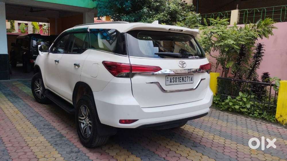 Toyota Fortuner [2021-ongoing] 2.8 2wd Diesel Mt, 2020, Diesel