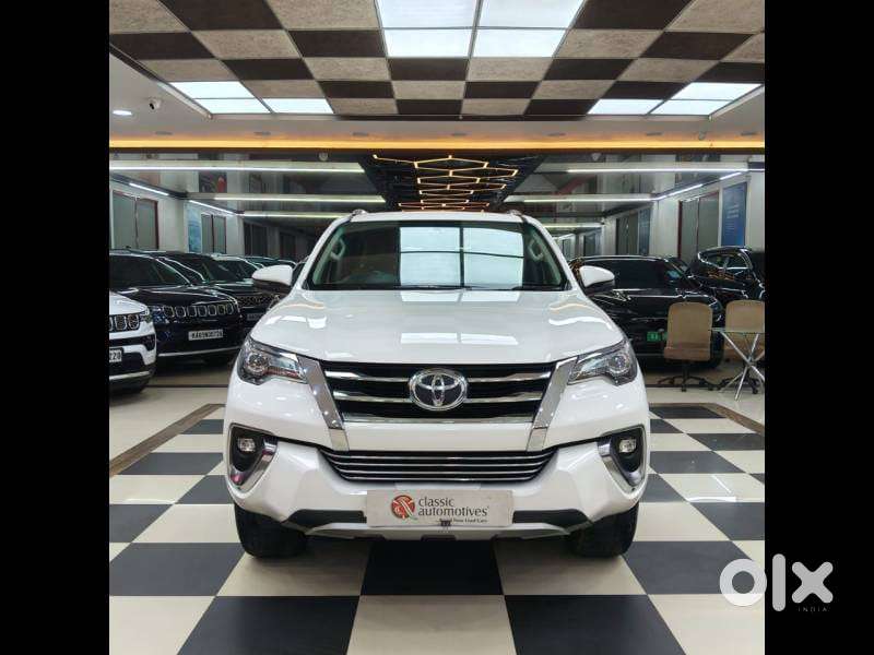 Toyota Fortuner 4x2 At 2.8 Diesel, 2019, Diesel