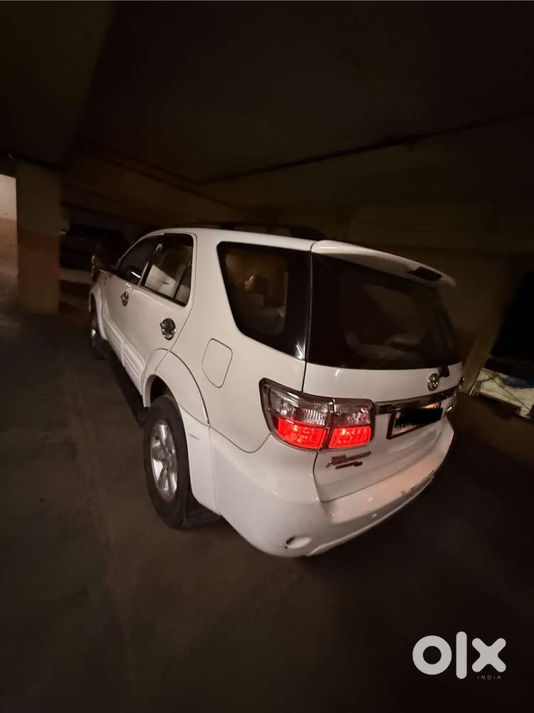 Toyota Fortuner Diesel 2011