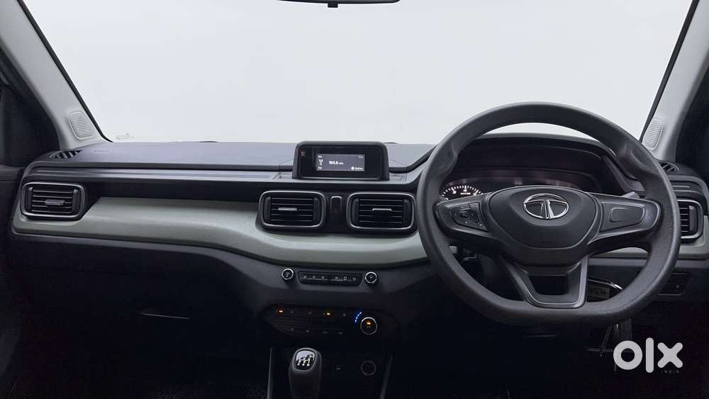 Tata Punch Camo Adventure Mt, 2023, Petrol