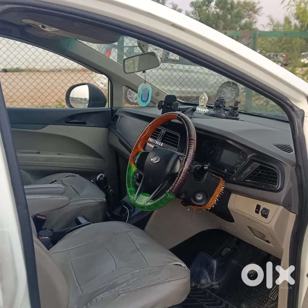 Mahindra Marazzo 2019 Diesel 215000 Km Driven