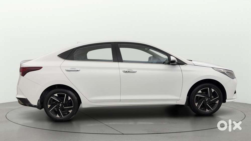Hyundai Verna 1.5 Sx (o) Vtvt Ivt, 2021, Petrol