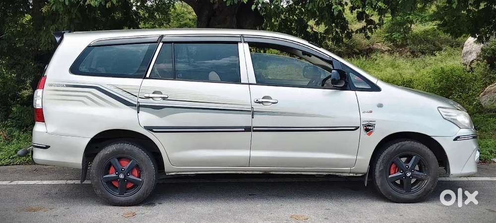 Toyota Innova 2008 Diesel Well Maintained