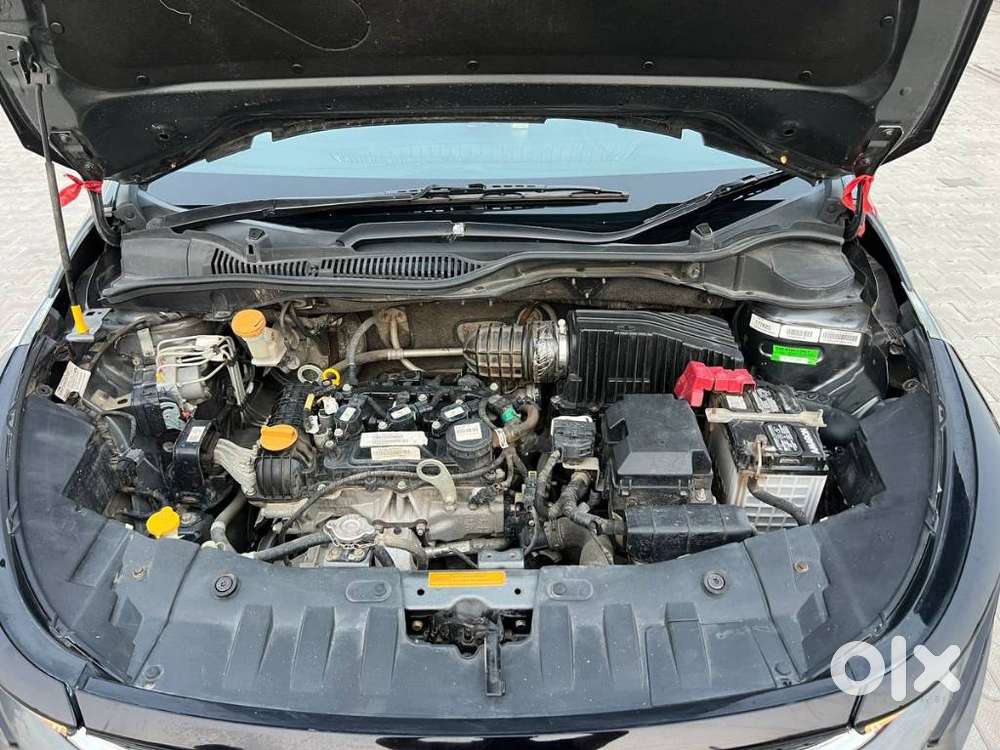 Tata Altroz 1.2 Xm Plus, 2022, Petrol