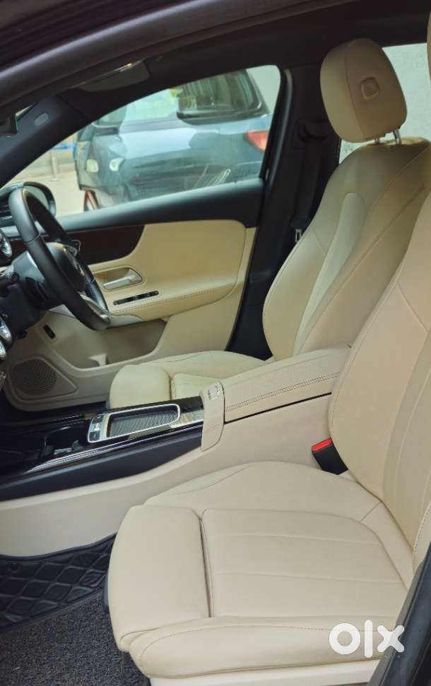 Mercedes-benz A-class Limousine 200, 2024, Petrol