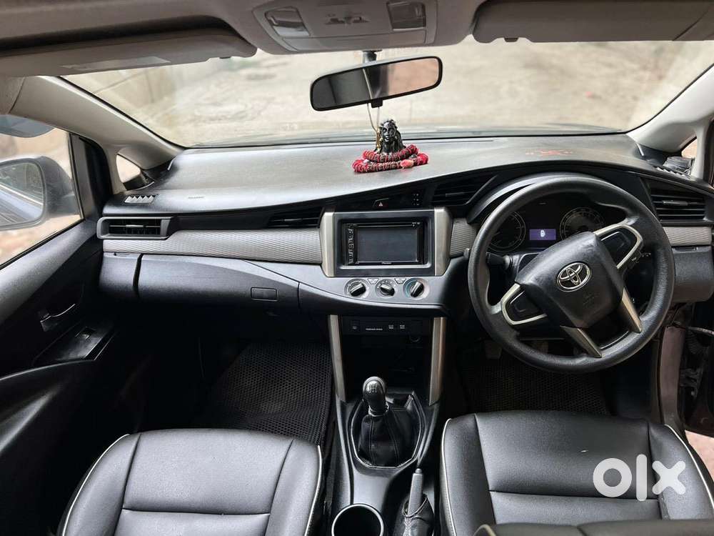 Toyota Innova Crysta 2.4 Gx Mt, 2016, Diesel