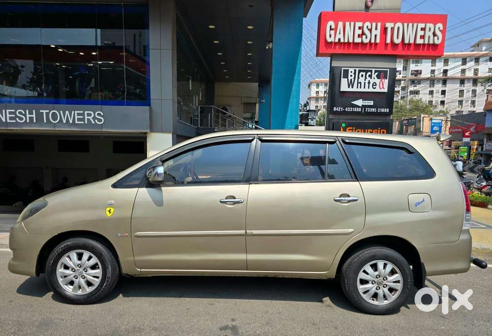 Toyota Innova 2.5 V 7 Str, 2010, Diesel