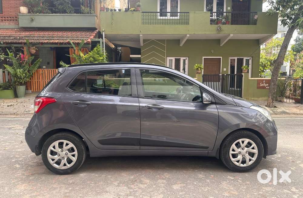 Hyundai Grand I10 Sportz(o) 1.2 Mt, 2017, Petrol