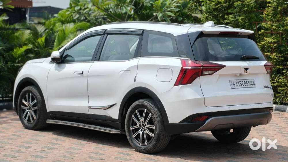 Mahindra Xuv700 2.2 Ax 7 Diesel At Luxury Pack Str, 2024, Diesel