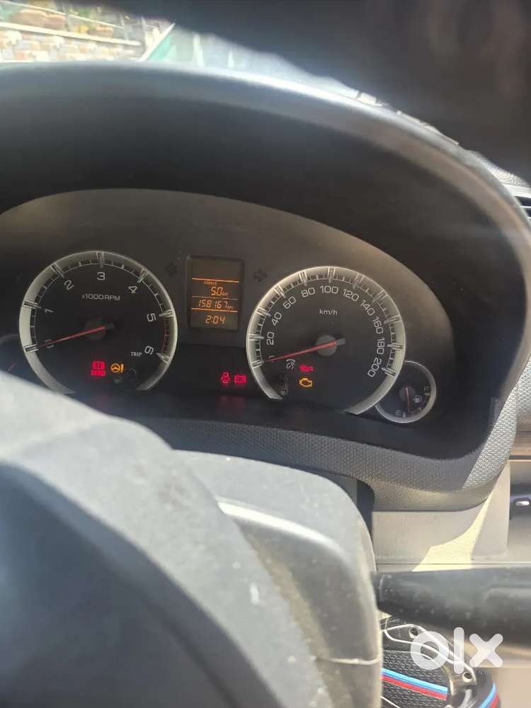 Maruti Suzuki Swift Dzire 2013