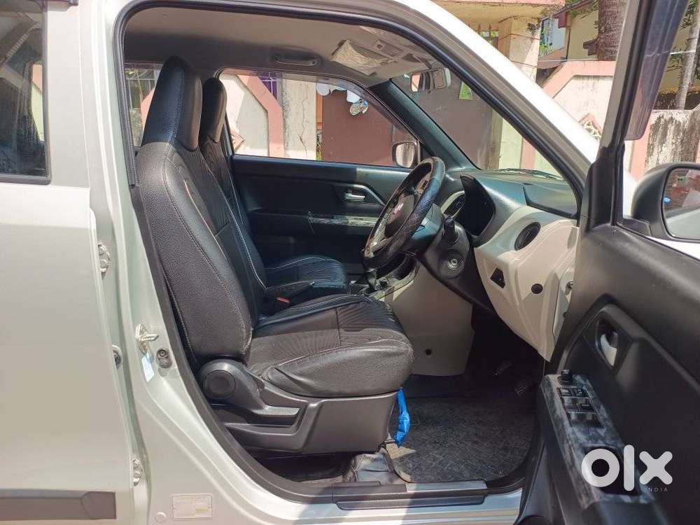 Maruti Suzuki Wagon R Vxi Plus, 2021, Petrol