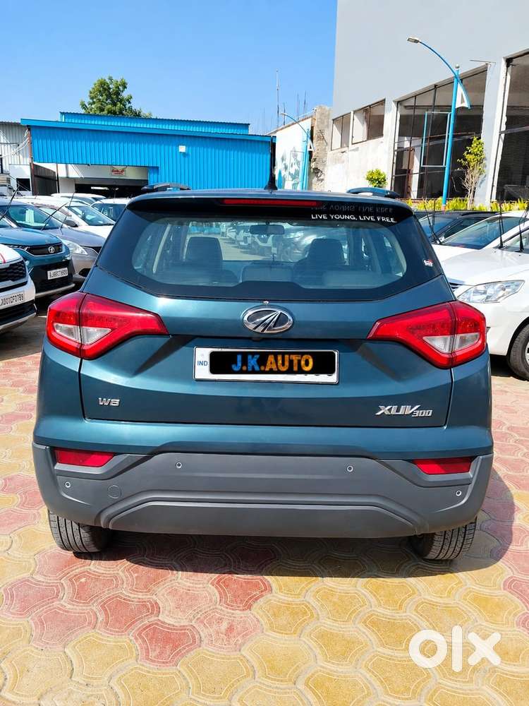 Mahindra Xuv300 W6, 2020, Petrol