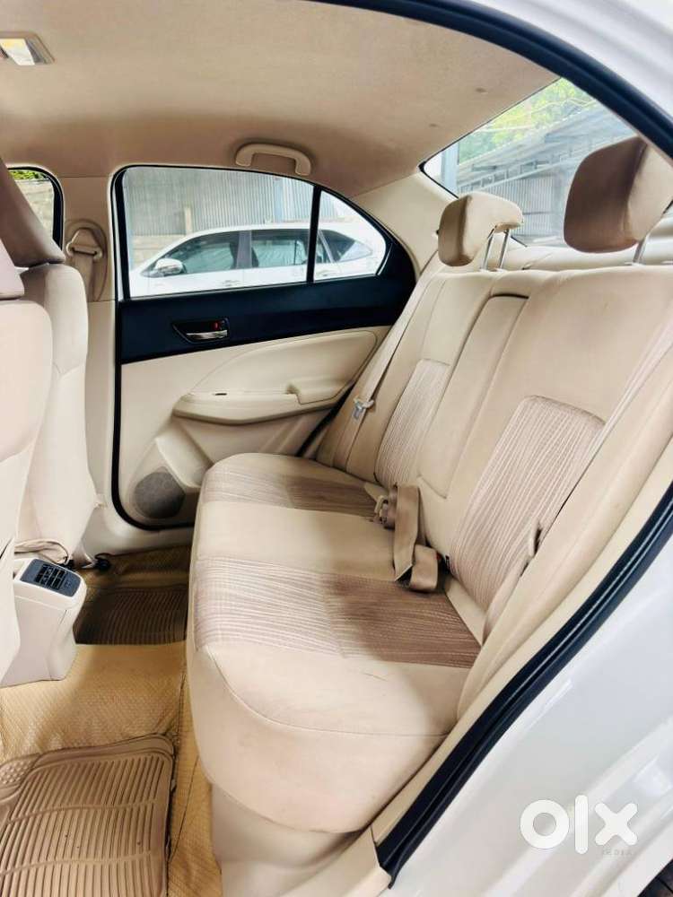 Maruti Suzuki Dzire 1.2 Vxi, 2022, Petrol