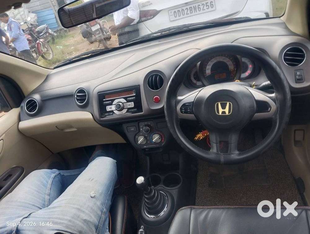 Honda Brio, 2013, Petrol