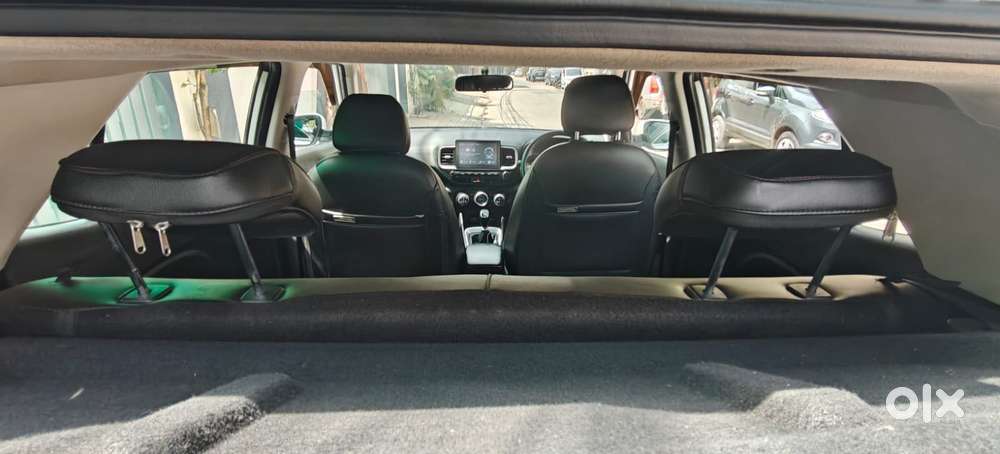 Hyundai Venue Sx (o) Mt 1.5 Diesel, 2021, Diesel
