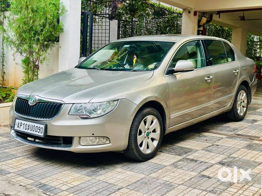 Skoda Superb 1.8 Elegance Tsi At, 2010, Petrol