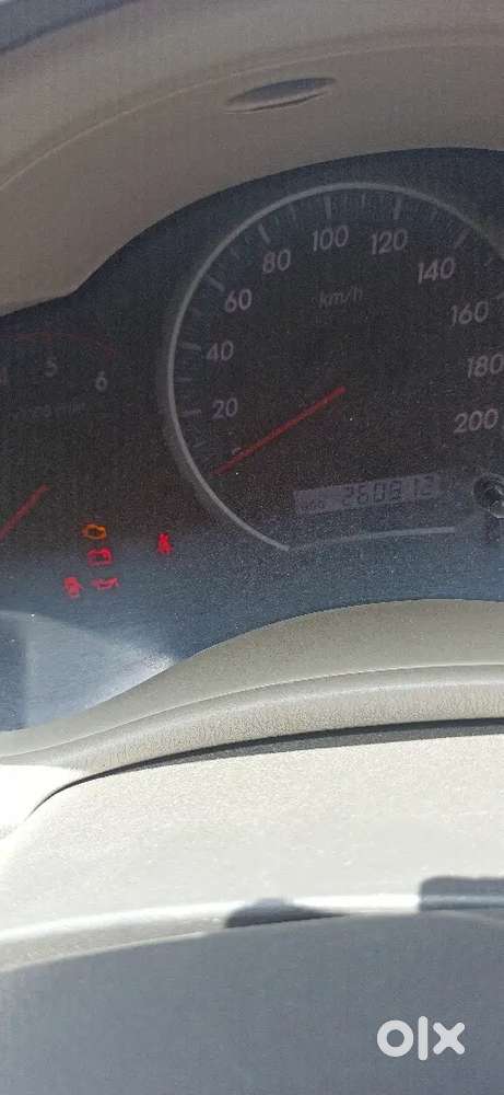 Toyota Innova 2.5 V Top End Model Alloy Wheels, Airbags Super Conditio