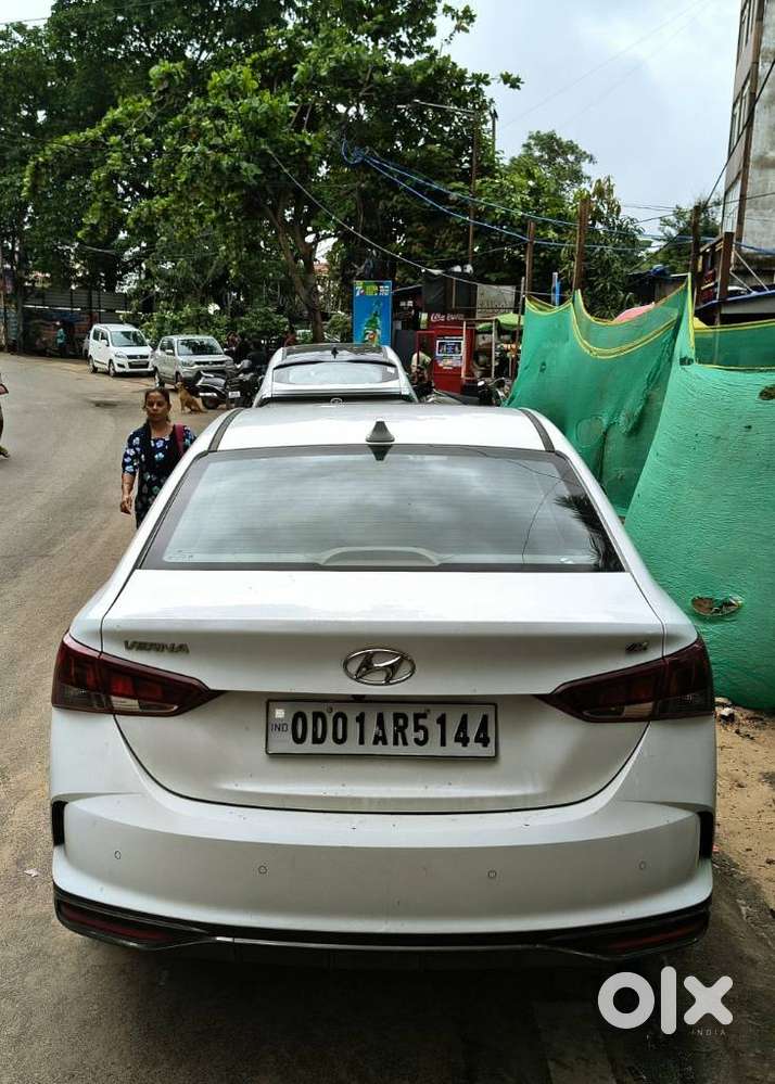 Hyundai Verna 1.5 Sx (o) Petrol Mt, 2023, Petrol