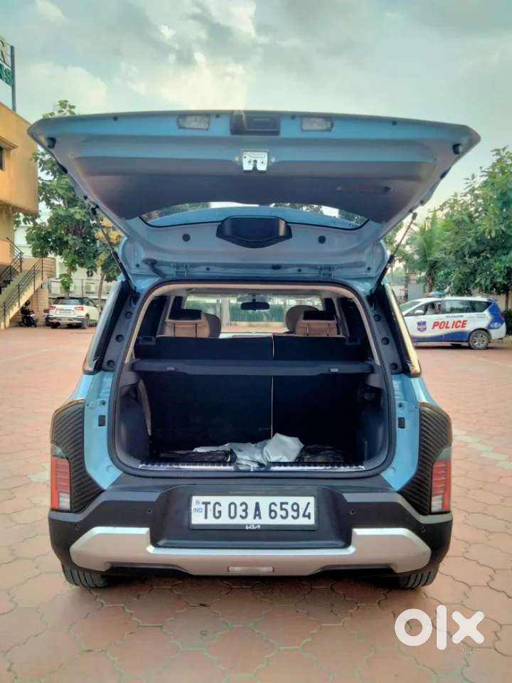 Kia Syros, 2025, Petrol