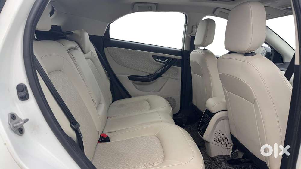 Tata Nexon 1.5 Revotorq Xza Plus Premium, 2022, Diesel
