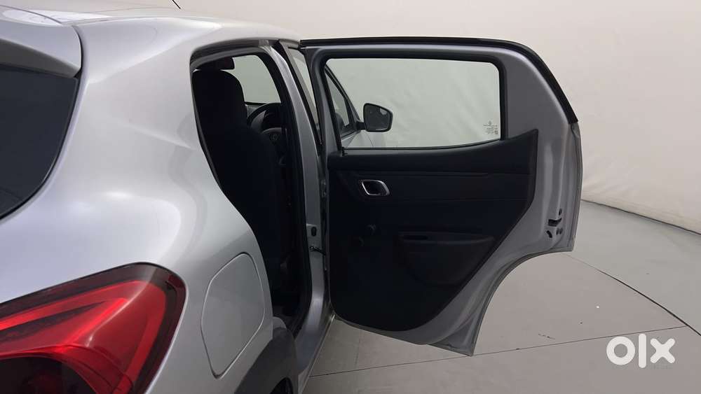 Renault Kwid 2019-ongoing 1.0 Rxt Amt (o), 2019, Petrol