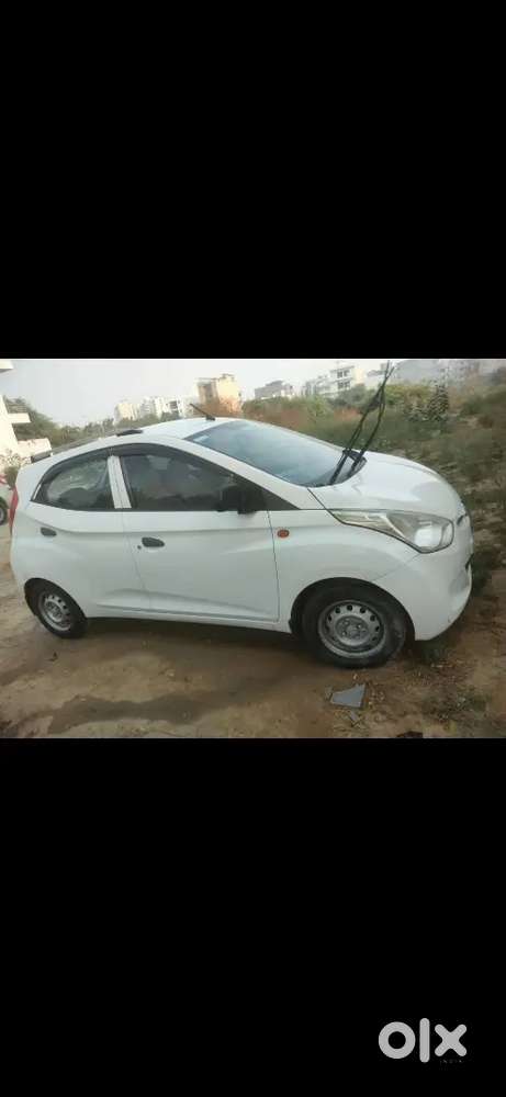Hyundai Eon 2012 Petrol Well Maintained