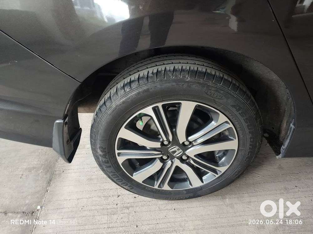 Honda City 1.5 V 4th Gen I-vtec Mt, 2022, Petrol