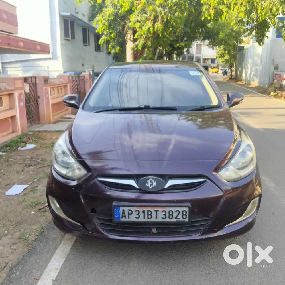Hyundai Verna 2011 Diesel 10800 Km Driven