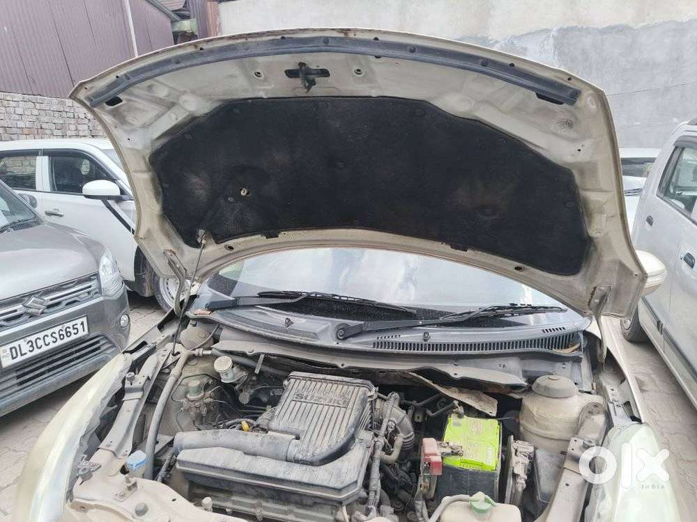 Maruti Suzuki Swift Dzire Vxi(o) Mt, 2012, Petrol