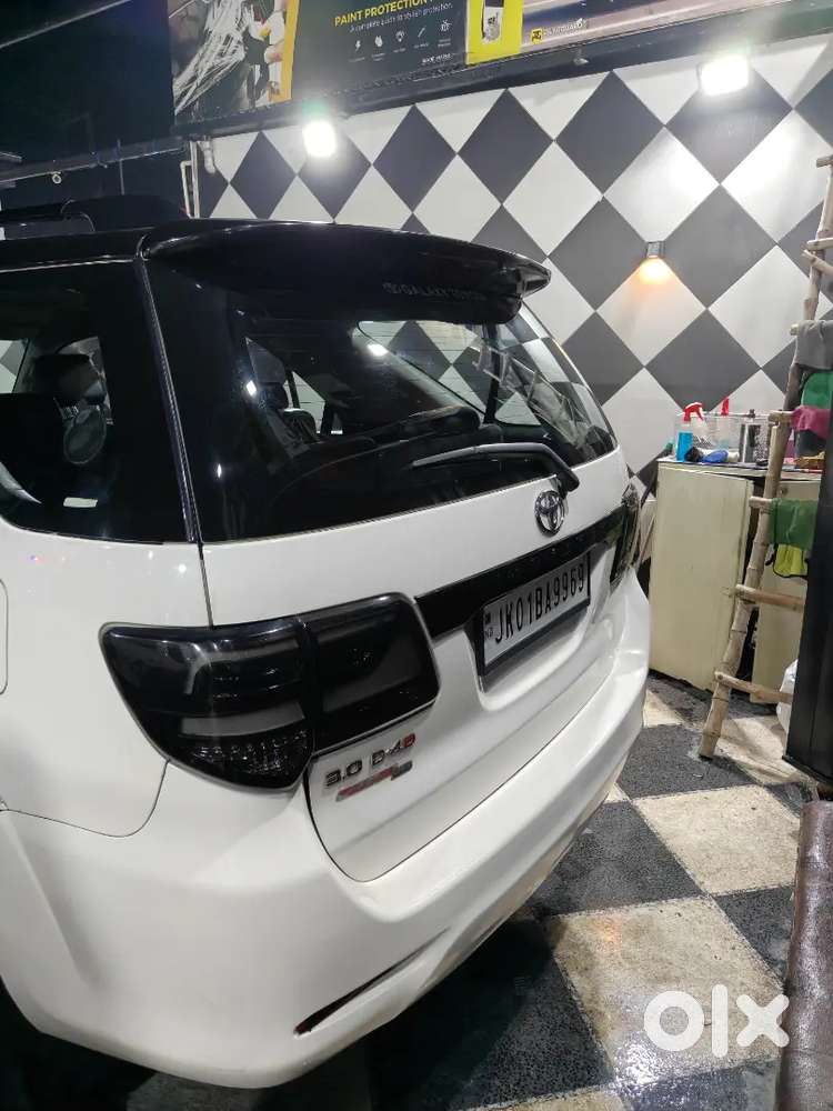 Toyota Fortuner 2016 Diesel Well Maintained