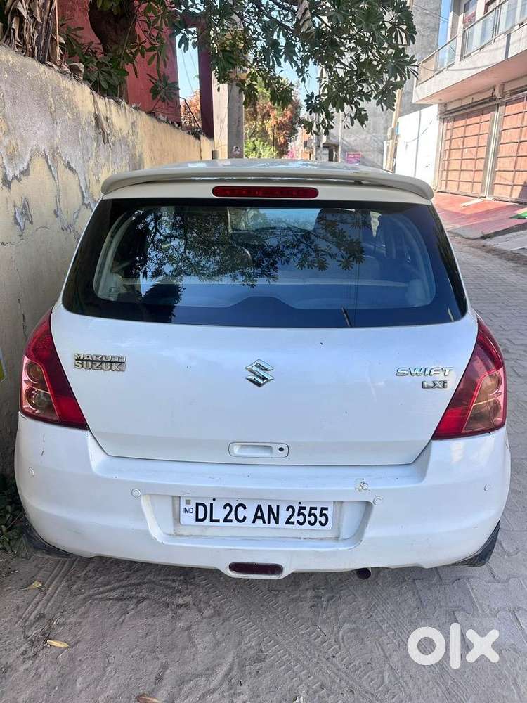 Maruti Suzuki Swift 2011 Cng & Hybrids 91000 Km Driven