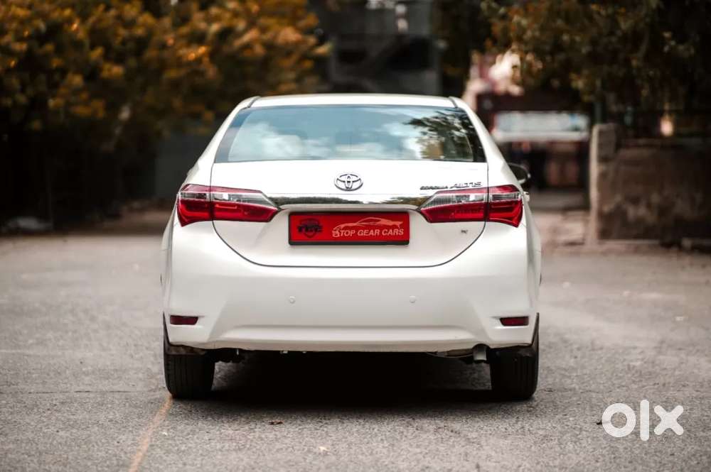 Toyota Corolla Altis 1.8 G, 2015, Petrol