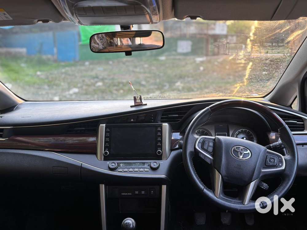 Toyota Innova Crysta [2020-ongoing] 2.7 Vx 7 Str, 2022, Petrol