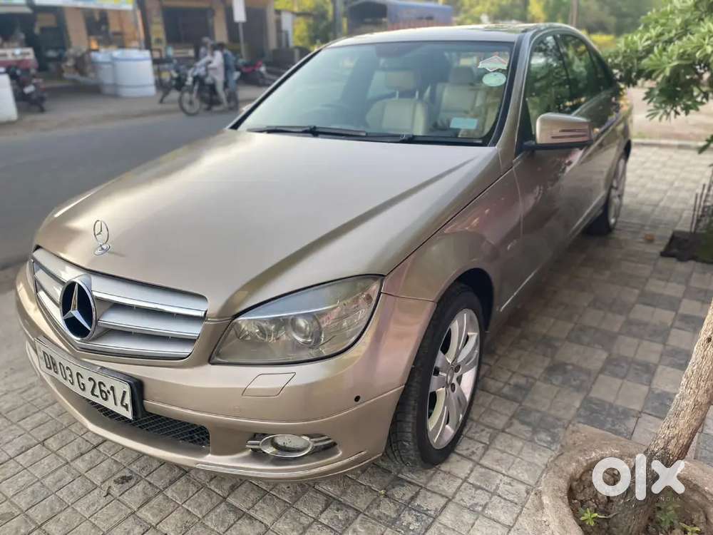Mercedes-benz Class 2010 Car Model