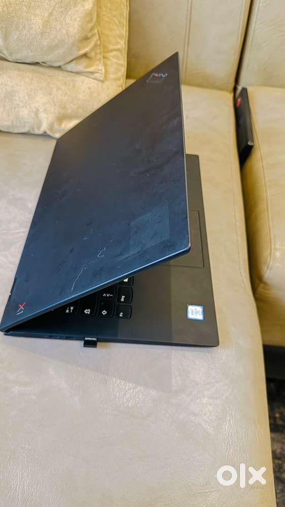 Core i7 512 gb SSD, 16 gb Ram