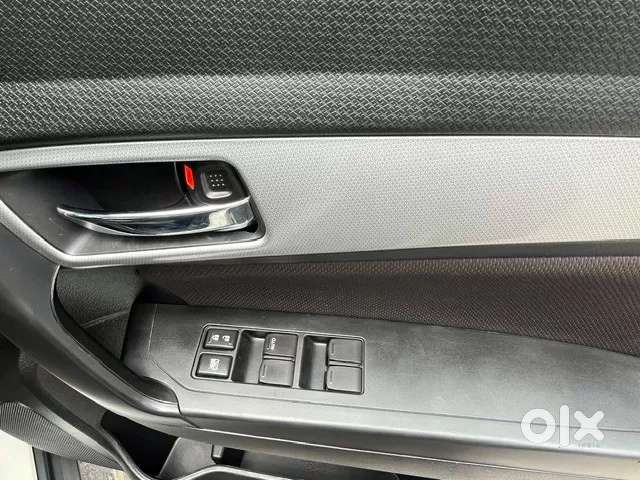 Toyota Urban Cruiser Cruiser Premium, 2022, Petrol