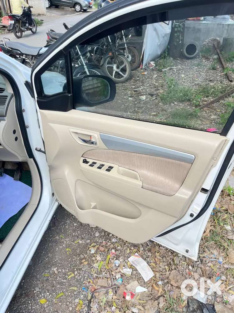 Maruti Suzuki Ertiga 2013 Diesel Zdi Well Maintained