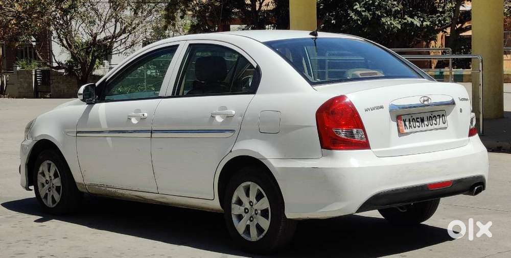 Hyundai Verna Transform 1.6 Vtvt, 2010, Petrol