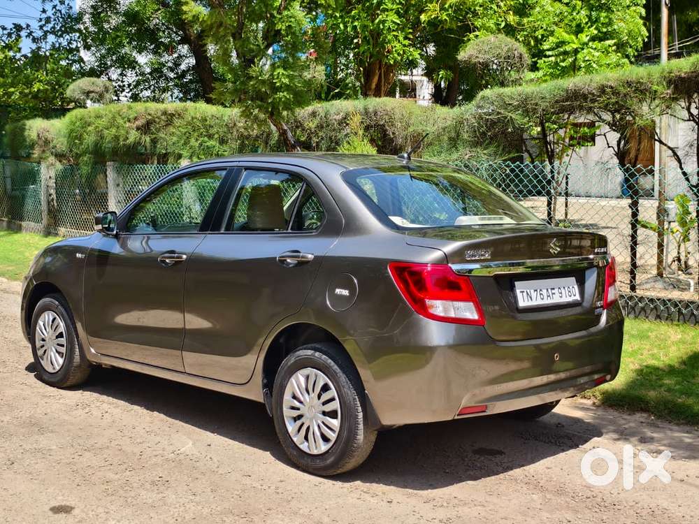 Maruti Suzuki Swift Dzire Amt Vxi, 2017, Petrol