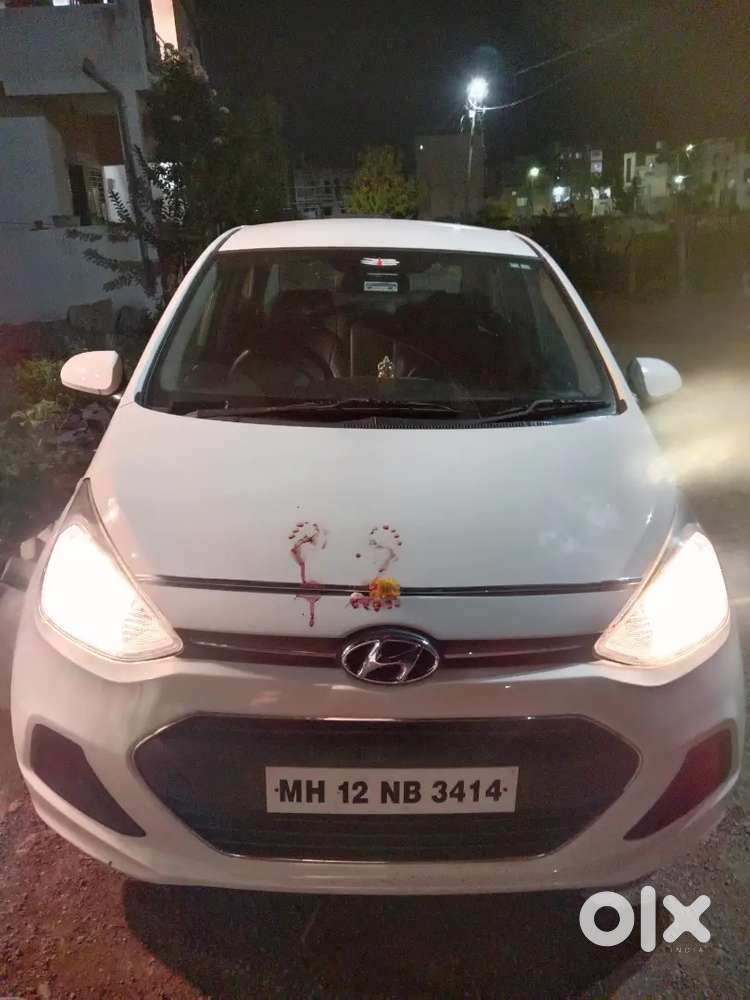 Hyundai Xcent Oct-2016 Diesel 104000 Km