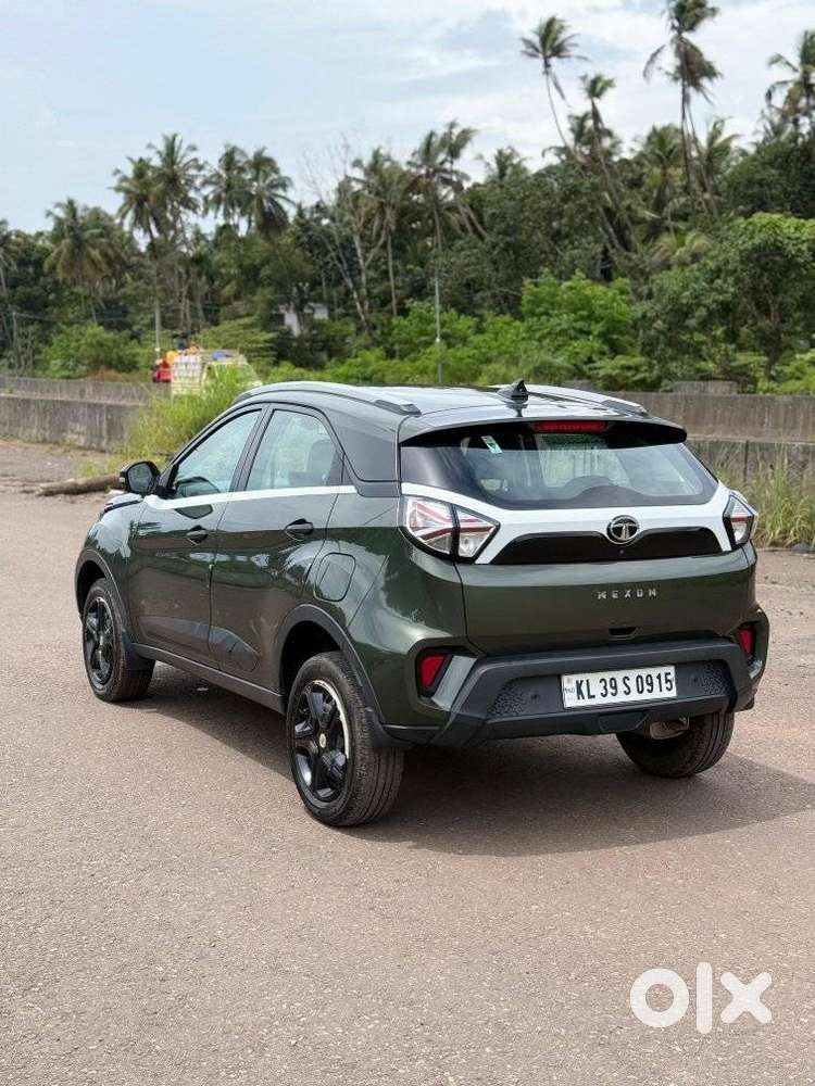 Tata Nexon 1.2 Revotron Xma Amt (s), 2022, Petrol