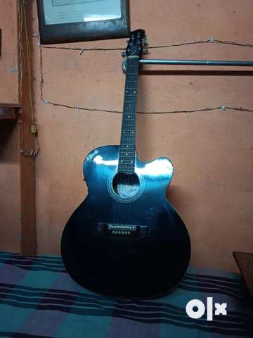 Olx guitar deals for sale